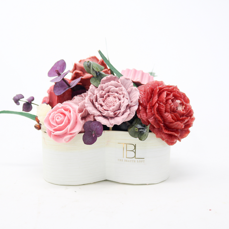 Mixed Reds & Pinks Cream Box 10-12 Flowers SoapFleur Forever Soap Bouquet with Dehydrated Botanicals