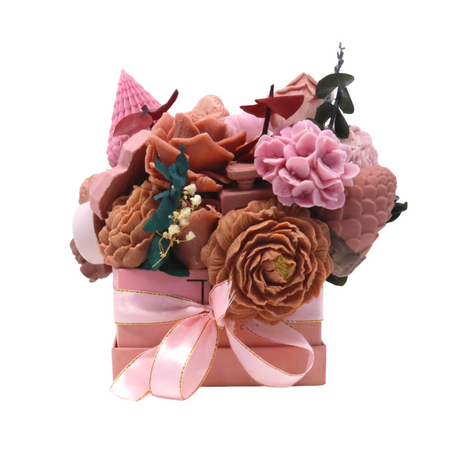 Mixed Red & Pink Pink Box 08-10 Flowers SoapFleur Forever Soap Bouquet with Dehydrated Botanicals