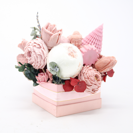 Mixed Red & Pink Pink Box 10-12 Flowers SoapFleur Forever Soap Bouquet with Dehydrated Botanicals