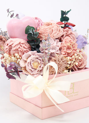 Mixed Red & Purple Pink Box 15-17 Flowers SoapFleur Forever Soap Bouquet with Dehydrated Botanicals