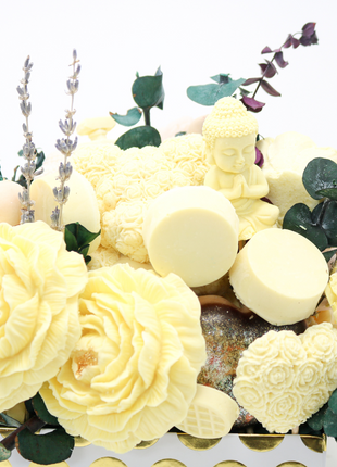 Mixed Yellow Blue Box 12-14 Flowers SoapFleur Forever Soap Bouquet with Dehydrated Botanicals