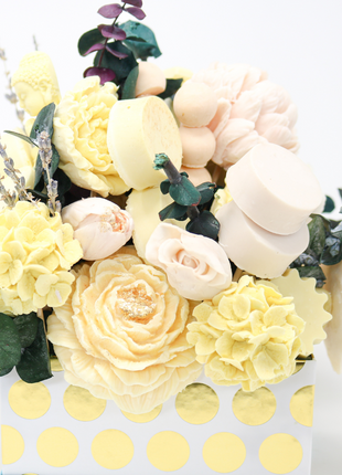 Mixed Yellow Blue Box 12-14 Flowers SoapFleur Forever Soap Bouquet with Dehydrated Botanicals